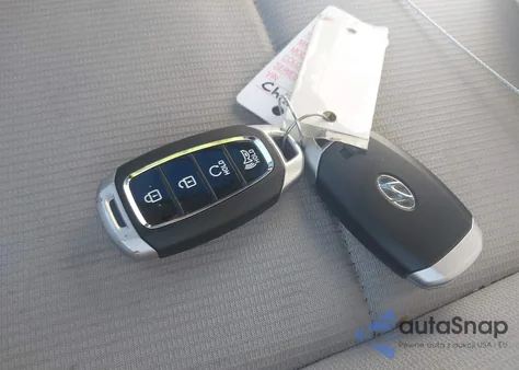 2024 Hyundai Venue Sel from USA, damaged, VIN KMHRC8A38RU341895